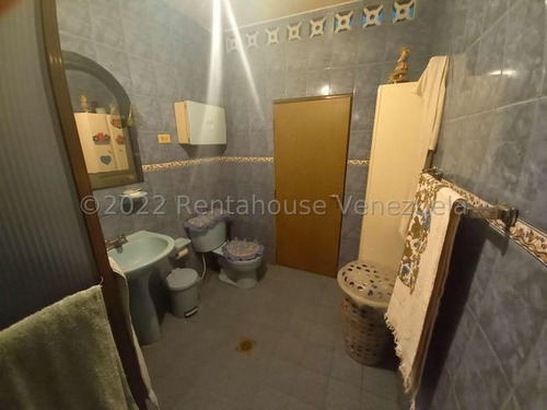 Imagen 8 de 14 de Casa En Venta Catia 22-21922 Illarramendi 04243432988