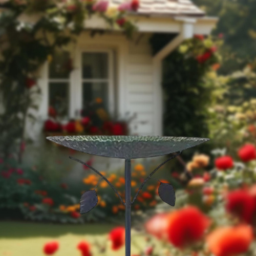 Metal Bird Bath Gardens Decor Behind Bath Comeñero Para