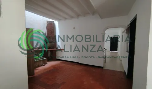 Casa En Arriendo En San Francisco. Cod A16971