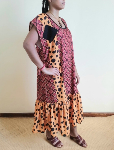 Imagem 4 de 5 de Vestido Feminino Médio Tecido Atma