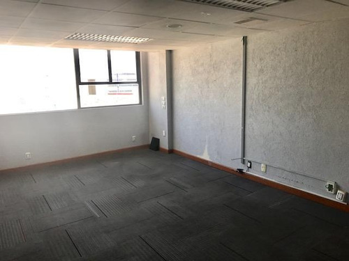 Anzures, Oficina 246m2 Completamente Acondicionad, 6 Amplios Privados, Sala De Juntas, Amplias Áreas Abiertas De Trabajo, 2 Estacionamientos, 3 Baños, Área De Cocina. Excelente Ubicación, Muy Cerca D