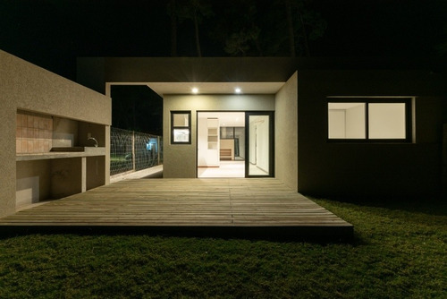 Imagen 10 de 12 de Casa A Estrenar En Pinares Ref.10