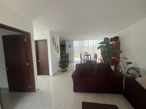 Re- Estrena Casa De Concepto Abierto En Fracc. Privado