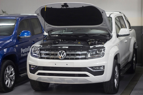 Volkswagen Amarok V6 Highline 4x4 At 3.0 258cv // Pestelli