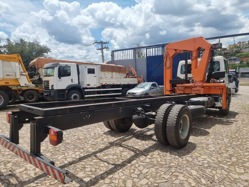 Imagem 9 de 15 de Ford Cargo 1317 4x2 Ano 2006 Munck Toco Argos 12.500 Chassi