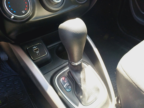 Fiat Cronos CRONOS PRECISION 1.8 AUT