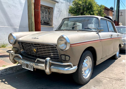 Imagen 10 de 18 de Peugeot 404 Titular