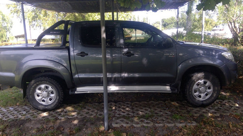 Vendida: Toyota Hilux 4x2 Dx T:diesel Doble Cabina Full (t)