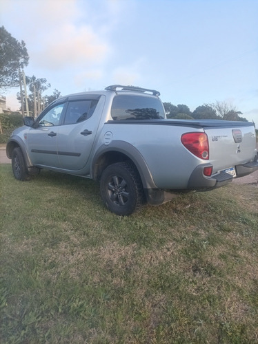Mitsubishi L200 2.4 Di-d High Power 181cv Cuero