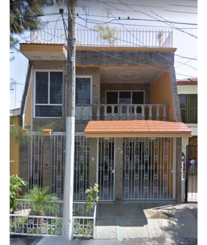 Remato Casa En: C. De Los Rieles 2359, Ferrocarril, 44440 Guadalajara, Jal.