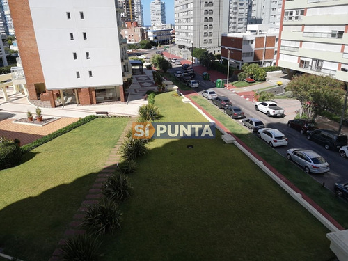 Imagen 22 de 28 de Apartamento En Alquiler - Playa Mansa