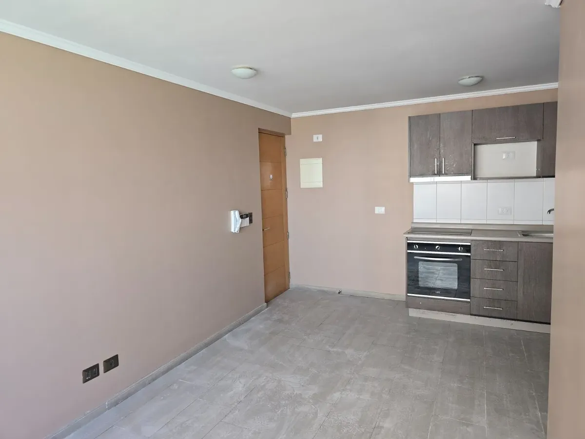 Imagen 3 de 22 de Cómodo Departamento En Primera Avenida
