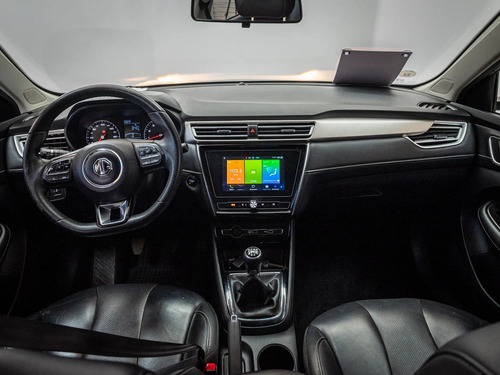 MG MG5 1.5 COM MT 5