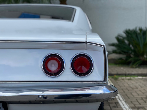 Imagem 4 de 12 de Opala Comodoro V8 1976
