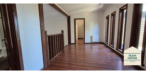 Gran Casa, Condominio Los Aromos