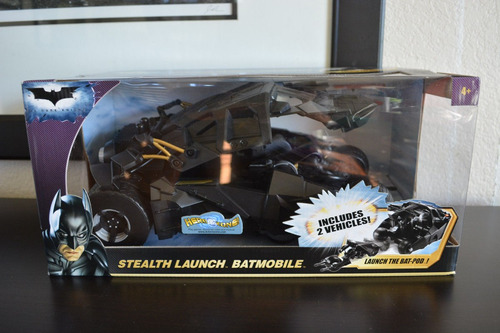 The Dark Knight Batman Stealth Launch Batmobile Hybridium (Usado)