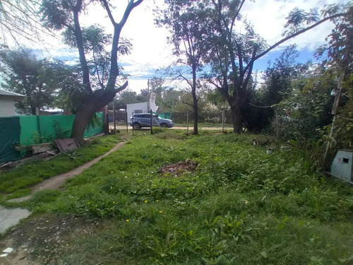 Casa En Venta En Pilar, Oportunidad.
