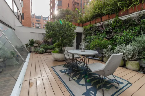 Apartamento En Arriendo En El Chico. Cod A6573