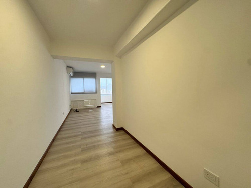 Se Alquila Apartamento En Urb. La Viña, Edificio Isla Dorada 281445
