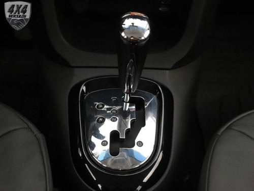 Imagem 10 de 13 de Citroën C3 Picasso Exclusive Aut.
