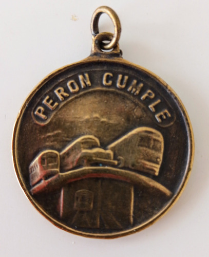 Antigua Medalla Peronismo  Perón Vuelve  Impecable 