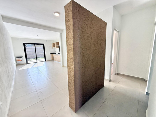 Duplex A La Venta En Lujan Barrio Sarmiento Apto Credito