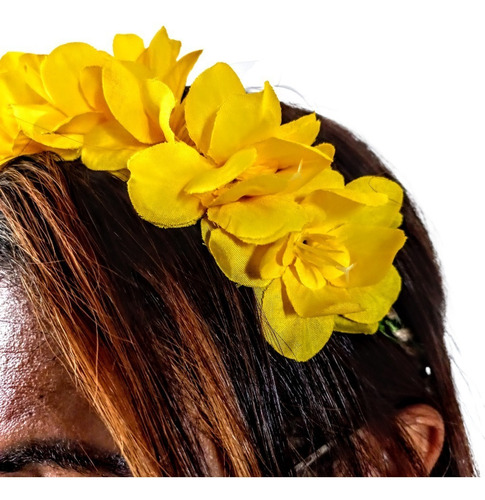 Tiara Com Flores Artificiais Decoração Cabelo Enfeites Arco Cor Amarelo