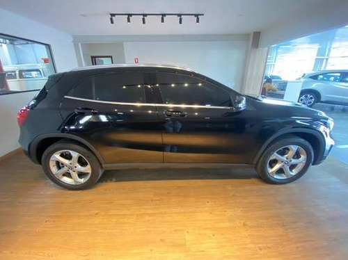 Imagem 4 de 11 de Mercedes-benz Gla 200 1.6 Cgi Flex Advance 7g-dct