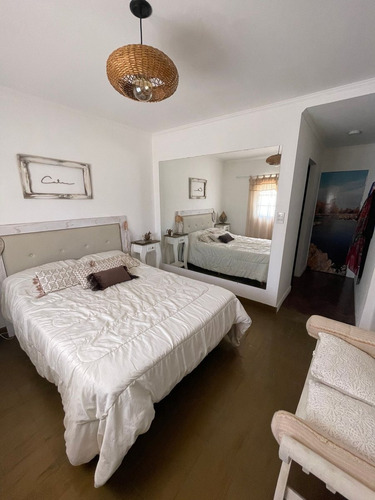 Casa En Venta En Arrecifes Con Patio