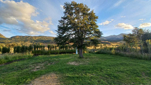 Coyhaique - Escuela Agrícola (77606)