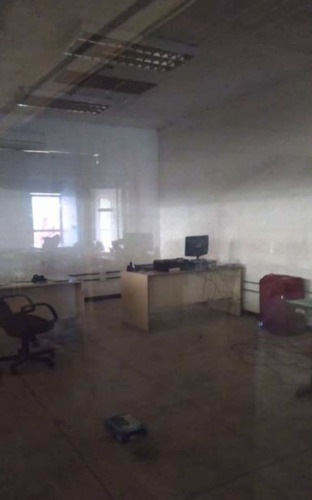 Local Comercial En Venta En Guarenas - Trapichito. ¡espacio Versátil Para Tu Negocio!