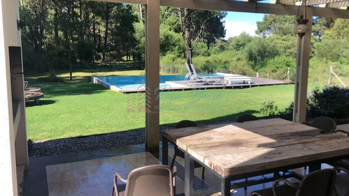 Imagen 8 de 10 de Hermosa Casa Para La Venta.