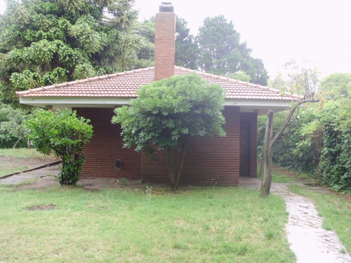 Venta Chalet En El Monte De Santa Teresita