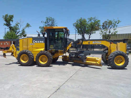 Imagen 2 de 6 de Motoniveladora John Deere 670g Año 2017 Con 6.200 Horas!