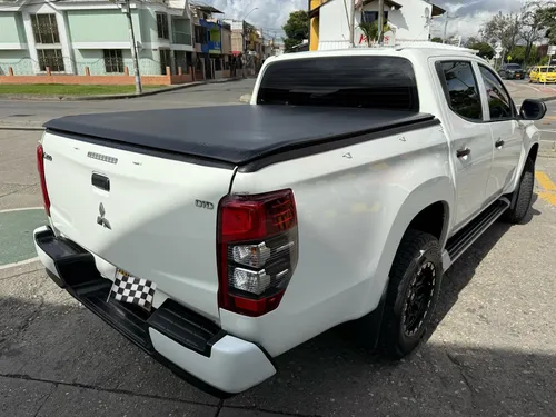 Mitsubishi L200 Mecánica