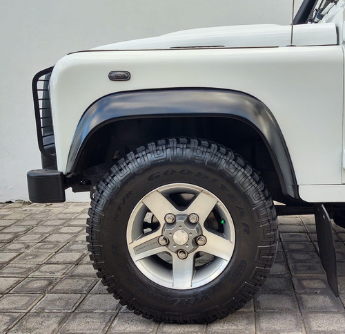 Imagen 9 de 14 de Land Rover Rang Rover Defender 90