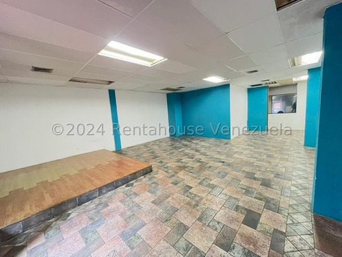 Local Comercial En Alquiler En Zona Centro Este Codi 25 1614, Con Aire Integral, Comunicate Soy Gabi Irastorza.