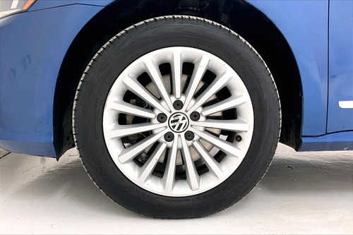 Imagen 9 de 25 de Volkswagen Passat 4 Pts Comfortline, 25l, Tiptronic, Cd, R