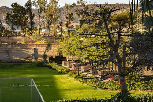 Rancho De Lujo Con Picadero Y Salon De Eventos En El Sur De Zm Guadalajara