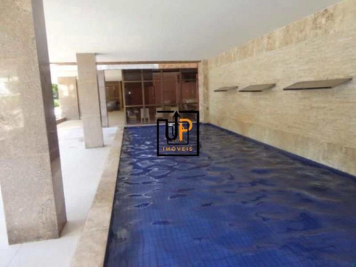 Imagem 15 de 30 de Apartamento Luxuoso De Alto Padrão - Itaigara - V49