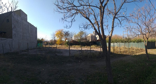 Venta Lote 300 M2 En Vistalba, Barrio Semi Privado