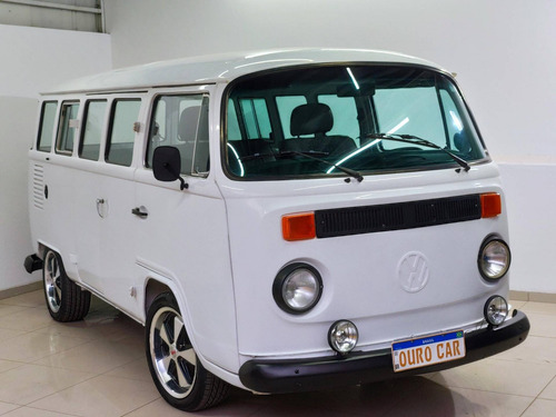Imagem 1 de 6 de Volkswagen Kombi 1.6 Luxo 8v Gasolina 3p Manual