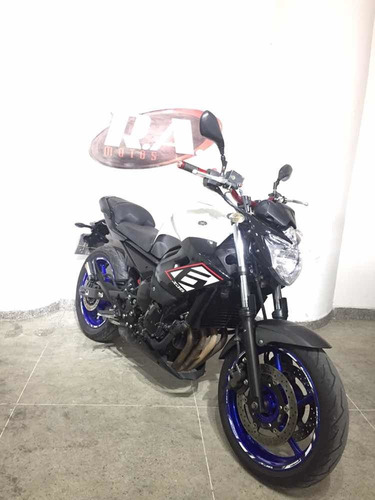 Imagem 7 de 10 de Yamaha Xj6