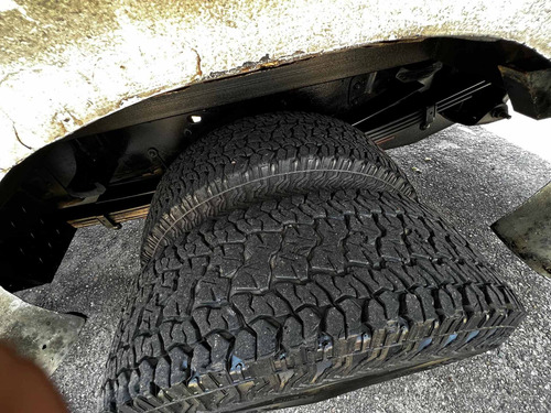 Imagen 13 de 18 de Camion Silverado Chevrolet4x2 Hd3500 Cajon Baquero