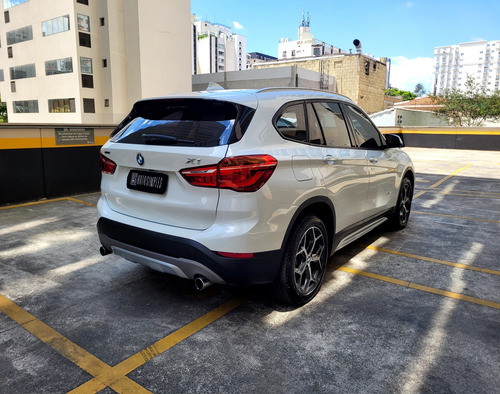 BMW X1 2.0 16V TURBO ACTIVEFLEX SDRIVE20I 4P AUTOMÁTICO