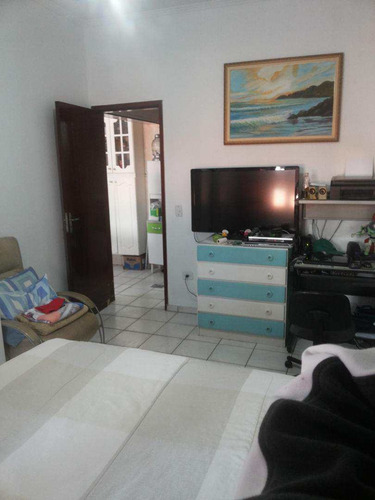 Imagem 4 de 13 de Casa De Esquina - 2 Dorms. - Solemar - R$320 Mil Cód.2236 - V2236