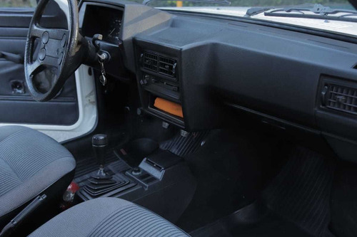 Imagem 12 de 15 de Volkswagen Voyage Cl Motor Ap 1.6