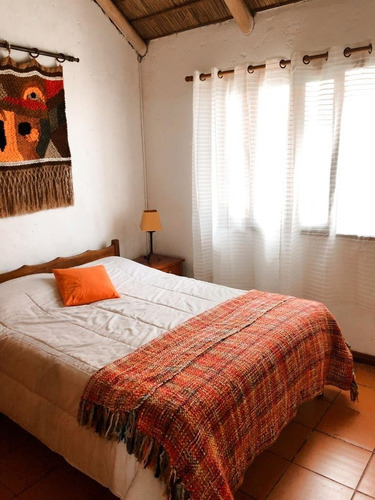 Imagen 10 de 15 de Alquiler Casa En Punta Del Diablo Amplio Terreno Sobre El Mar