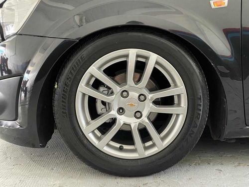 Imagen 17 de 18 de Chevrolet Sonic 1.6 Ltz