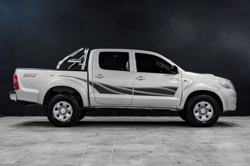 Imagen 9 de 14 de Toyota Hilux Dc Sr 3.0 Tdi 4x2